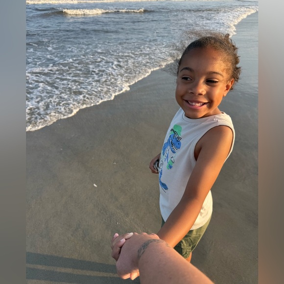 Meet your Posher, Jennifer - Picture 16 of 16